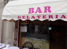 Gelateria Job's inside