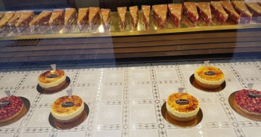 Pasticceria Profumo food