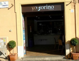 Yogorino Bracciano outside