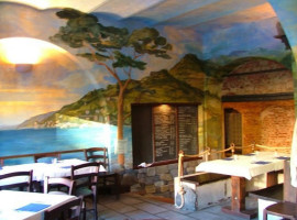 Osteria Arsellina inside