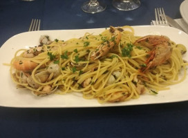 La Lanterna food