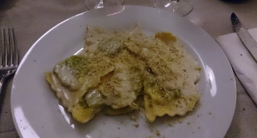 Le Gole Di Amatrice food