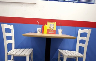 Los Pollos Hermanos food