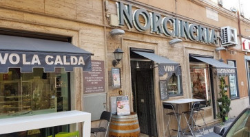 Norcineria Azzocchi inside