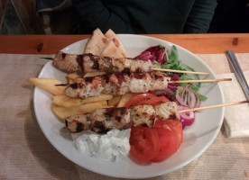 Greco Akropolis food