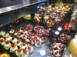 Eden Caffe Pasticceria food