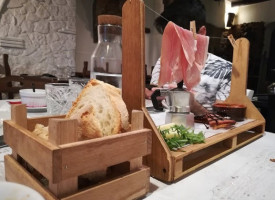 La Locanda Del Tasciotto food