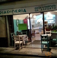 Piadineria inside