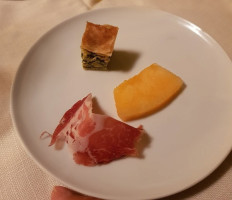 Antica Osteria Dei Leoni food