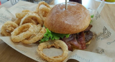 Johnny Rockets food