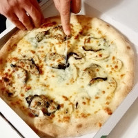 Bilba Pizzeria food