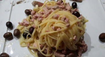 Il Grillo Parlante food