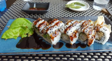 Oji Sushi Fusion Experience food