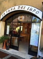 La Tana Del Lupo outside