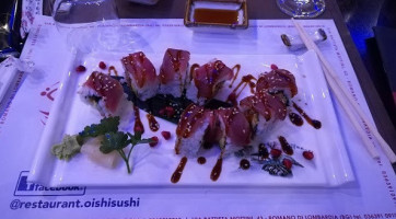 Oishi Sushi food