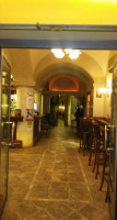 Birreria Praga D'oro inside