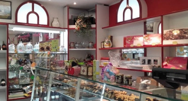 Pasticceria La Dolcemania food