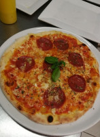 Pizzeria Zafferano food