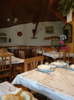 Trattoria La Grotta inside