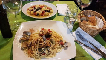 Il Pescatore food