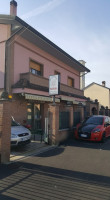 Pizzeria Da Iannolo outside