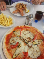 Don Carlos Pizzeria food