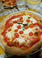 Pizzeria Italia 78 food