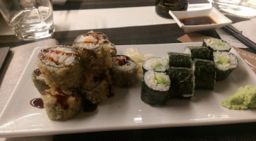 Yama-sushi food