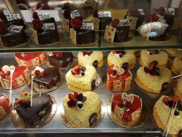 Priano Pasticceria Focacceria food