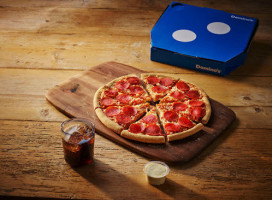 Domino's Pizza food