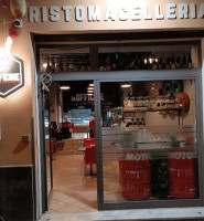 Ristomacelleria Le Officine food