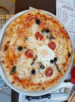 Pizzeria Arcobaleno food