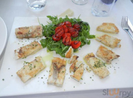 Taverna Bleu food