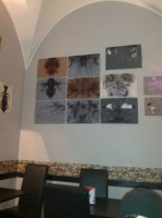 Alma Genova Art Café inside