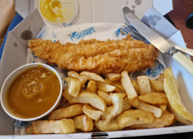 Robinsons Fish Chips food