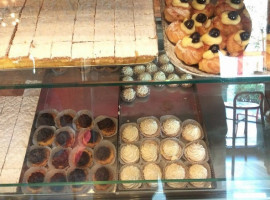 Pasticceria Fiorini food