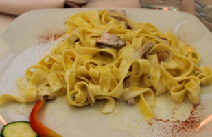 L'antico Pozzo food