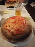 Pizzeria Soleluna food