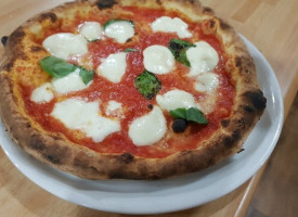 Al Giardino Pizzeria food