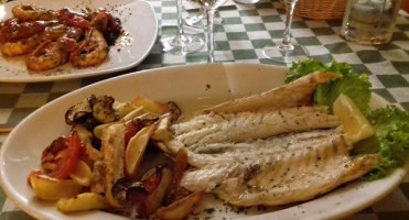 L'ancora Di Lerici food