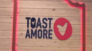 Toastamore Velletri food