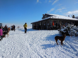 Rifugio Parafulmine outside