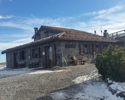 Rifugio Parafulmine outside