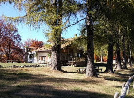 Rifugio Nassano outside