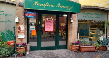 Panificio Finazzi outside