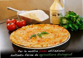 Pizzeria Limpronta food