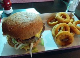 Macinata Sarti Di Burger food