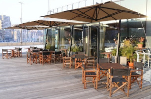 Molo Terrazzetta Savona outside