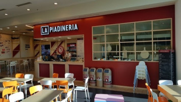 La Piadineria inside