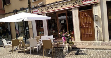 La Bottega Del Caffè inside